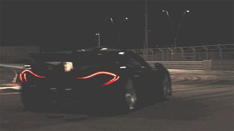 Drifting Bugatti  Bugatti Mania