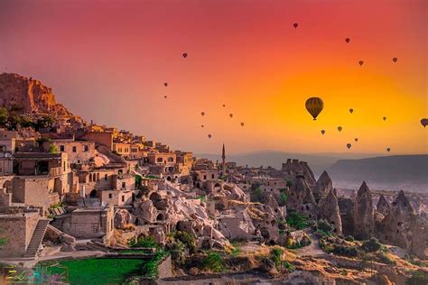 Uçhisar Cappadocia Turkey Viagens Instagram Fotos