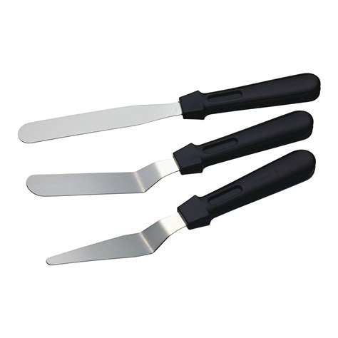 (you can buy this online through cake craft shop website) this set of 3 palette knife set is perfect for spreading icing, cream and butter icing into cakes. Kitchencraft Palette Knives (Set of 3)