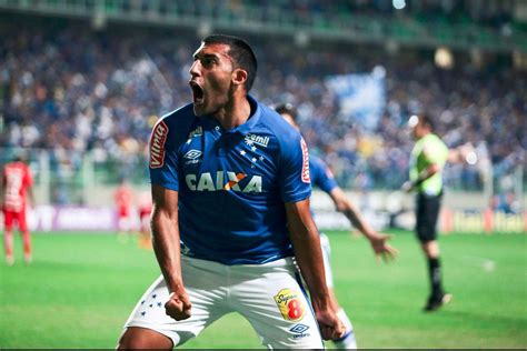 Con el gol de ayer, ramón wanchope abila se convirtió en el único puntero de la tabla de goleadores de la b nacional. Wanchope Ábila | Cruzeiro