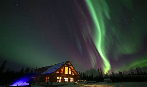 Best Time To View Yukon Northern Lights Aurora Borealis Destination