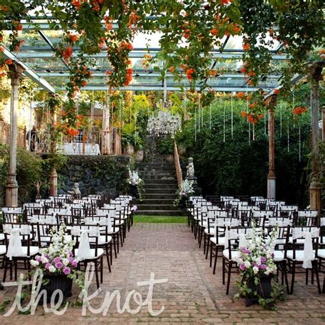 Find your favourite elements so you can infuse it into your special day! English Garden Themed Wedding Ceremony
