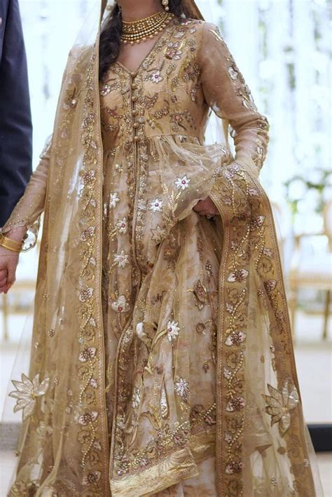 Valima Bride Wearing Misha Lakhani Bridal Dresses Pakistan Wedding