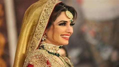 Pakistani Beauty Queen Iman Ali To Tie The Knot Soon Youtube