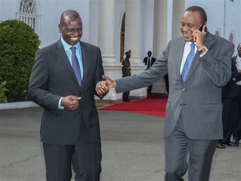 President uhuru kenyatta and his deputy william ruto (left) at state house in nairobi on september 21, 2017. A breakdown of Uhuru, Ruto, Aden Duale and all top government officials' salaries | Samrack Media