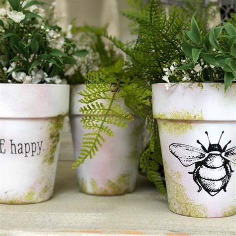 40 Quick And Easy Clay Pot Crafts The Country Chic Cottage