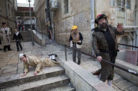 Orthodox Jewish People Celebrate Purim In Jerusalem Daily Mail Online