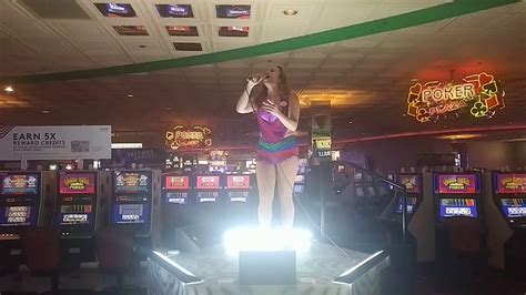 Waitress At The Rio Las Vegas Youtube