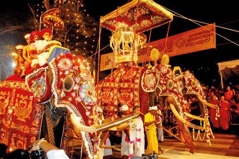 7 Famous Festivals Of Sri Lanka Srilanka Festival Guide