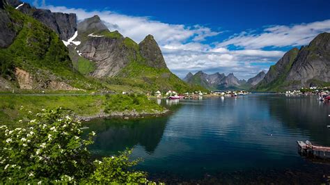 Lofoten Is An Archipelago In The County Of Nordland Norway Is Known