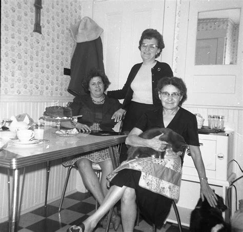 My Great Aunt And Two Of Her Daughters Early 60s Anyone Remember