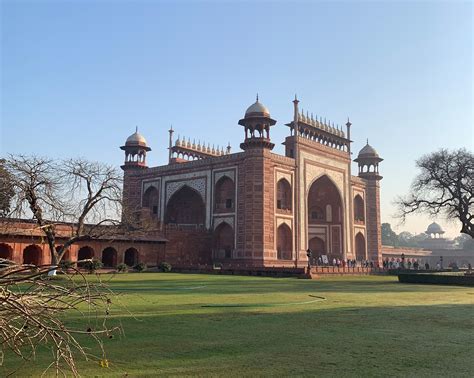 The Beautiful Origin Story Of Taj Mahal Tips For Visiting