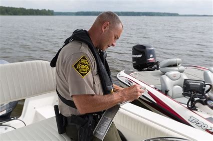 Boating Safety Campaigns Bring Heightened Enforcement On N C Waters N C Wildlife Resources