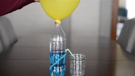 10 Easy Science Experiments Using Balloons Youtube