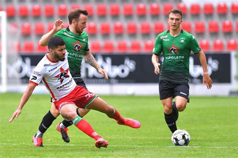 Zulte waregem bestaat 20 jaar: Zulte Waregem en Cercle Brugge houden elkaar in evenwicht ...