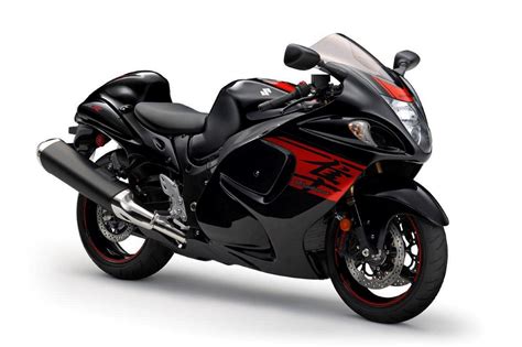 In terms of styling, suzuki has also cleverly retained the design silhouette of the previous. 2018 Suzuki Hayabusa Black press front right quarter