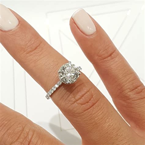 1.5 carat round diamond ring
