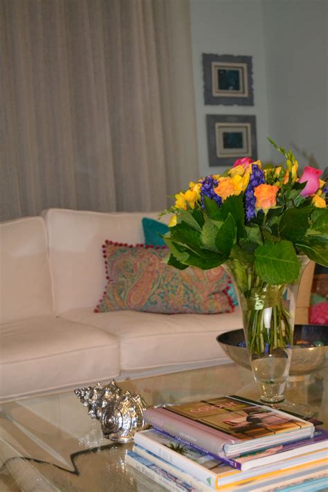 Fresh Flowers Bring A Room To Life Interior Styling Beautiful Space