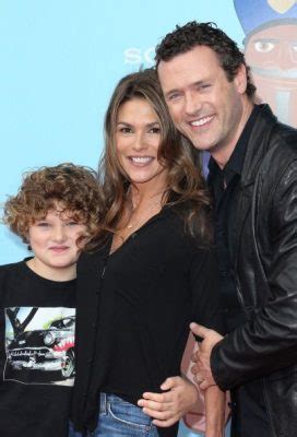 Who Is Paige Turco Married To Now Inside Her Love Life