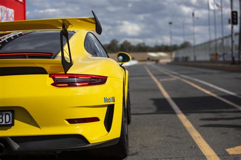 Gallery Porsche Track Experience