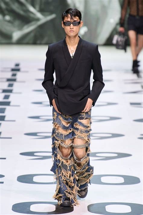 Dolce And Gabbana Spring 2023 Menswear Collection In 2023 Fashion