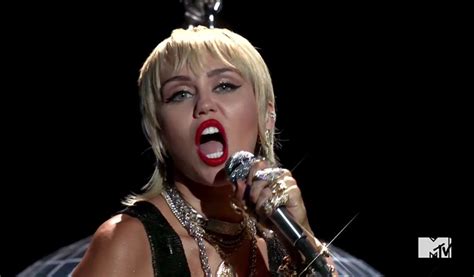 vmas 2020 miley cyrus pays honors ‘wrecking ball in live performance us weekly