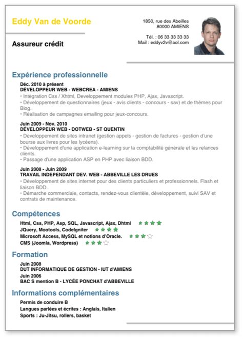 Les carrières commerciales, les métiers de l'accueil, du tourisme. faire un cv parcoursup