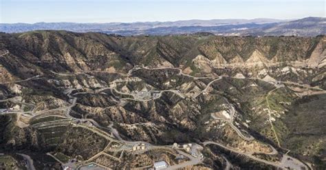 Socalgas Claims Innocence As Report Slates Aliso Canyon Well