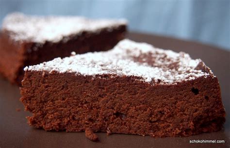 Das mehl wird einfach durch nüsse ersetzt. Schokokuchen wie Schoko-Mousse - ohne Mehl - Schokohimmel