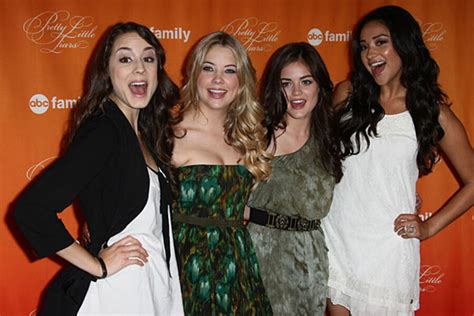 Pretty Little Liars Stars Troian Bellisario Shay Mitchell And Lucy