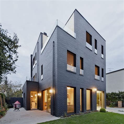 Modern Brick House Easst Architects Archello