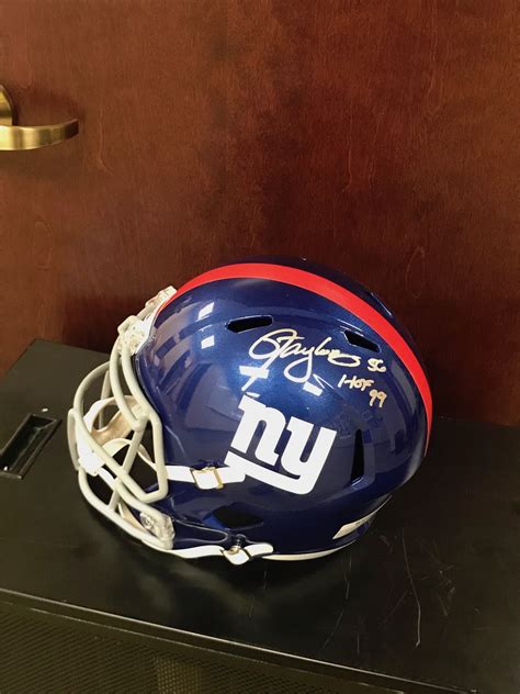 Charitybuzz New York Giants Replica Helmet Signed By Hall Of Famer La
