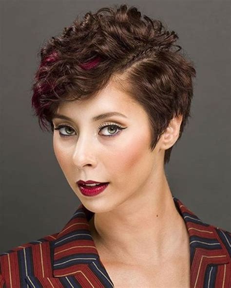 18 Pixie Haircuts Curly Hair Important Inspiraton