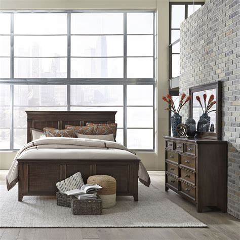 Farmhouse reimagined collection by liberty furniture add lived in charm to your whole home with a piece from this collection. Liberty Furniture Saddlebrook 184-BR-QPBDM Queen Bedroom ...