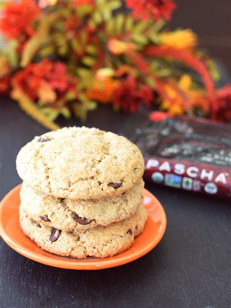 They're gluten free thanks to almond flour and gluten free oat flour — plus they're also dairy free thanks to the use of almond milk. Vanilla Chocolate Chip Muffin Tops Recipe (Dairy-Free)