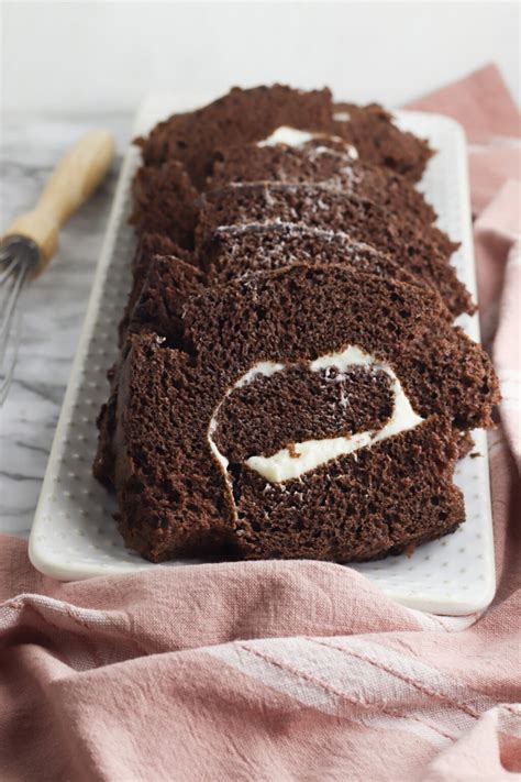 Chocolate Cake Roll With Cream Cheese Filling When Is Dinner