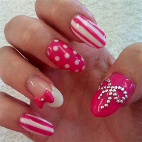 Mira estas uñas color rosa decoradas con una flor. 27 Diseños de Uñas con Lazos en 3D - ε Diseños de Uñas ...