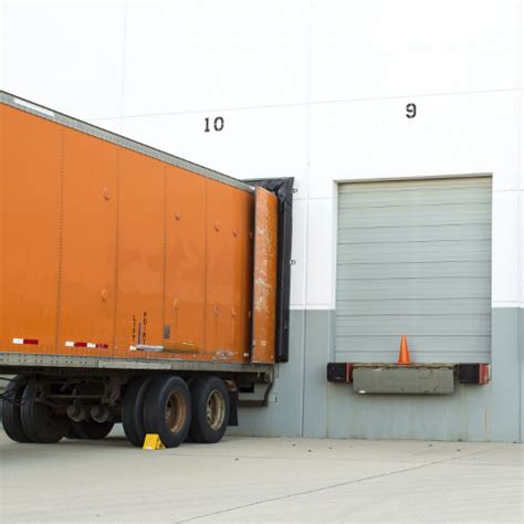 En 2017, le transport intérieur routier de marchandises atteint un l'enquête transit 2010 est la quatrième édition d'une enquête majeure sur les flux terrestres de marchandises. Souscrire assurance transport de marchandises voie terrestre - Ooreka