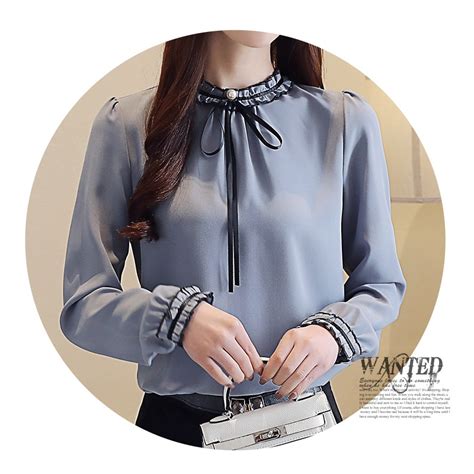 Baju atasan batik / blouse wanita kombinasi polos untuk wanita modern. jual blouse wanita korea
