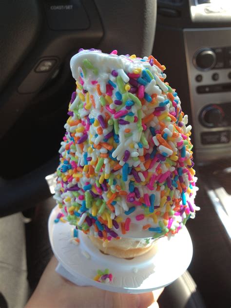 Carvel Vanilla Ice Cream With Rainbow Sprinkles My Favorite From Carvel That I Would Get Every