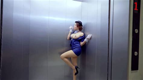 Hôtesse De Lair Chinoise Milf Ascenseur Sexe Non Censurée Eporner