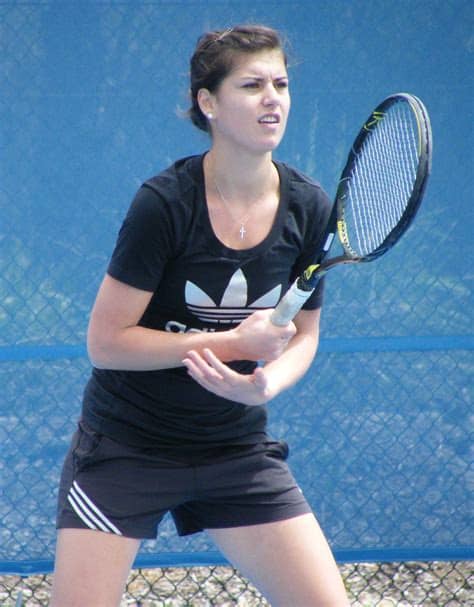 Sorana cîrstea a dat lovitura: Bestand:Sorana Cirstea at NSW Open tennis.jpg - Wikipedia