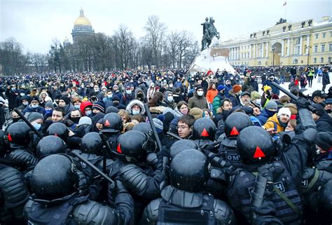 Co Robiły Media W Państwach Totalitarnych - Protesty w całej Rosji. Policja zatrzymała żonę Nawalnego - Polityka.pl
