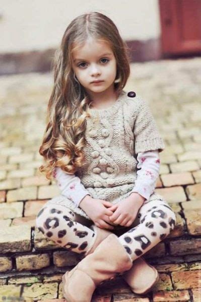 爆红俄罗斯4岁“萝莉小模特”：时尚新浪教育新浪网