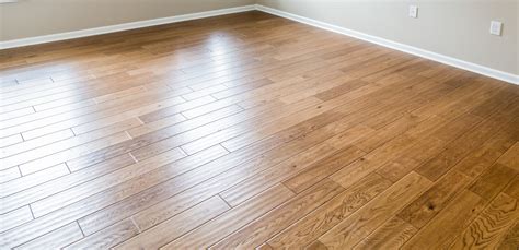Laminate Flooring Pros And Cons The 2022 Guide Flooringstores
