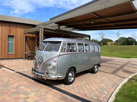 Ernie | Split Screen Hearse | Mortons Funeral Hire