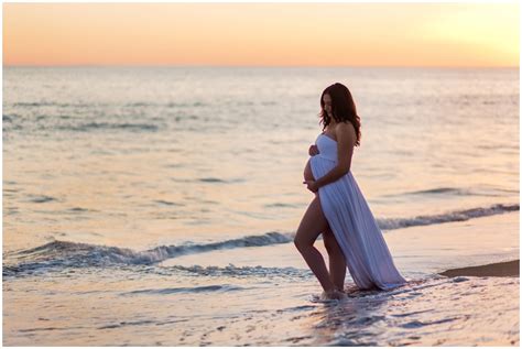 Kimberlys Sunset Beach Maternity Portraits Just Maggie Photography