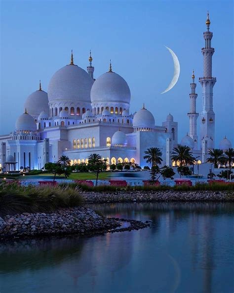 Pin By Dianne Blonigen On Most Beautiful Mosques In The World Mosque