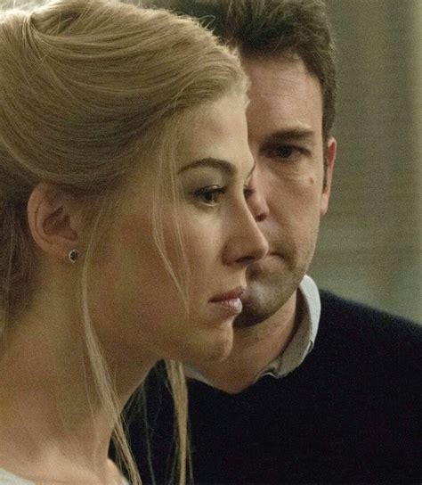 Pandp Newsbits New Gone Girl Stills Featuring Rosamund Pike Carey Mulligan To Reprise Role In