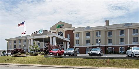 Regardless of budget, you can find the room to suit your needs on viamichelin. Discount 85% Off Days Inn Cullman United States | Hotel ...